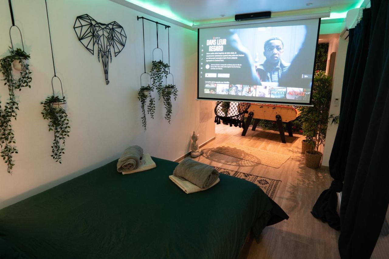 Capsule Thailande I Sauna I Balneo I Console I Jeux En Bois I Cinema I Cour Interieure Trith-Saint-Leger Экстерьер фото